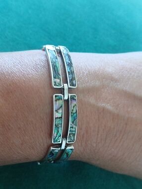 Abalone Inlay Double-Row Bracelet - Iridescent Blue-Green
